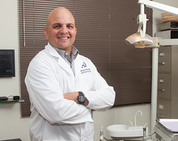 Dr. David E. Vázquez Morales • Cirujano Maxilofacial • Guaynabo,PR